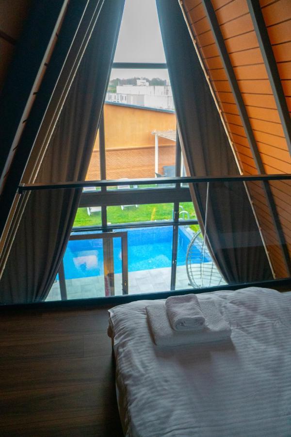 Hotel Triangle Life Suit à Kartepe Extérieur photo